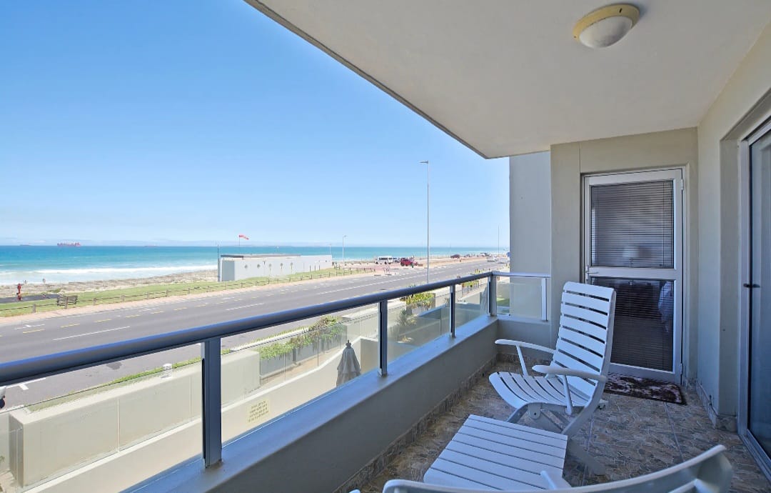 Marine Drive Apartment Second Bedroom